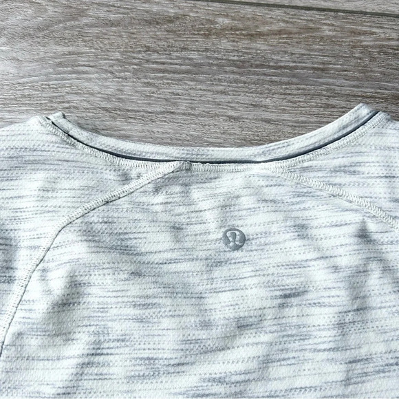 Lululemon Another Mile Short Sleeve Top Shirt - Picture 12 of 15